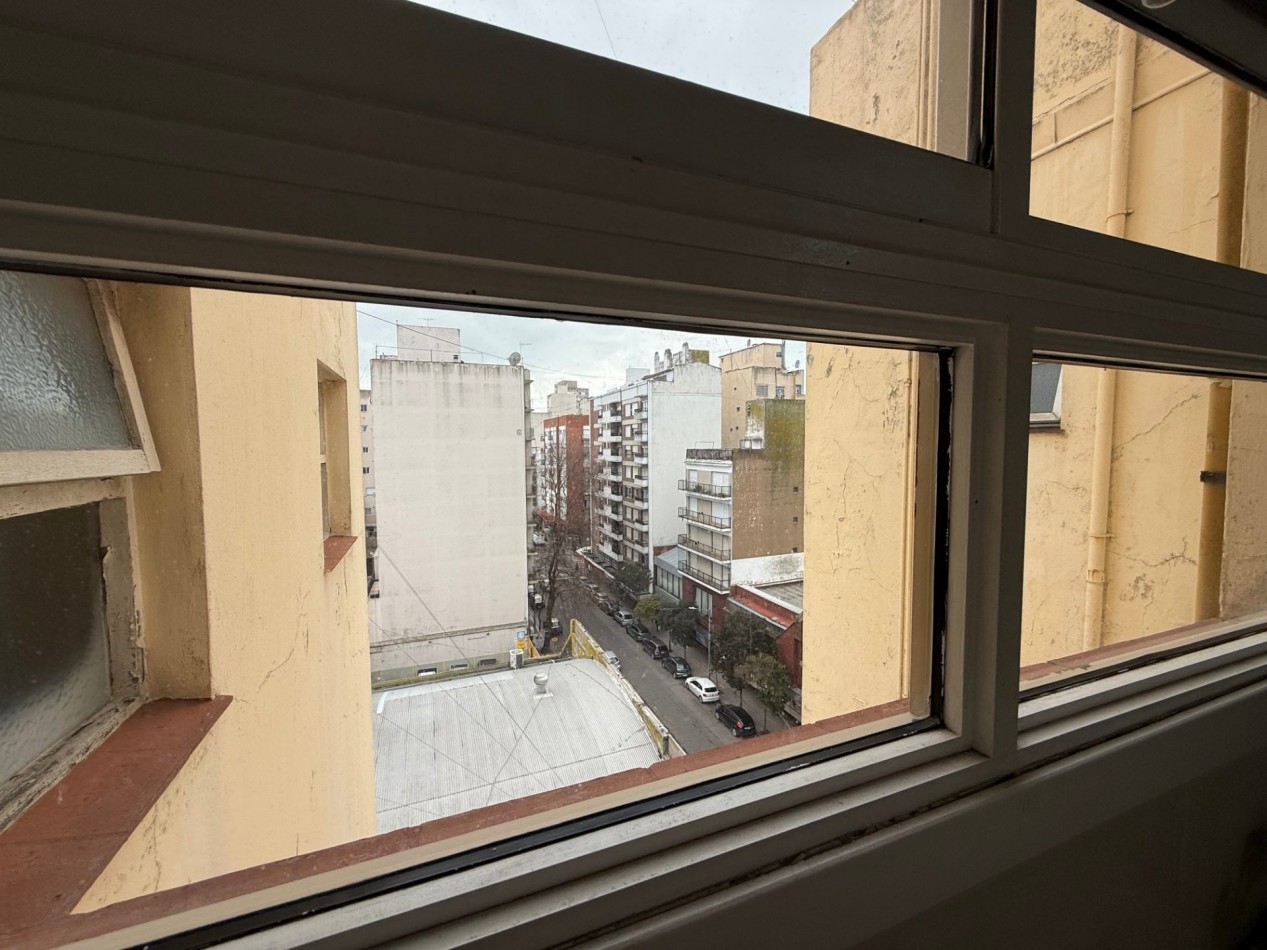 Departamento 4 Ambientes Reciclado con Balcon Al Frente | Centro | APTO CREDITO