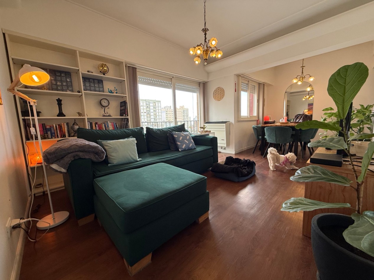 Departamento 4 Ambientes Reciclado con Balcon Al Frente | Centro | APTO CREDITO