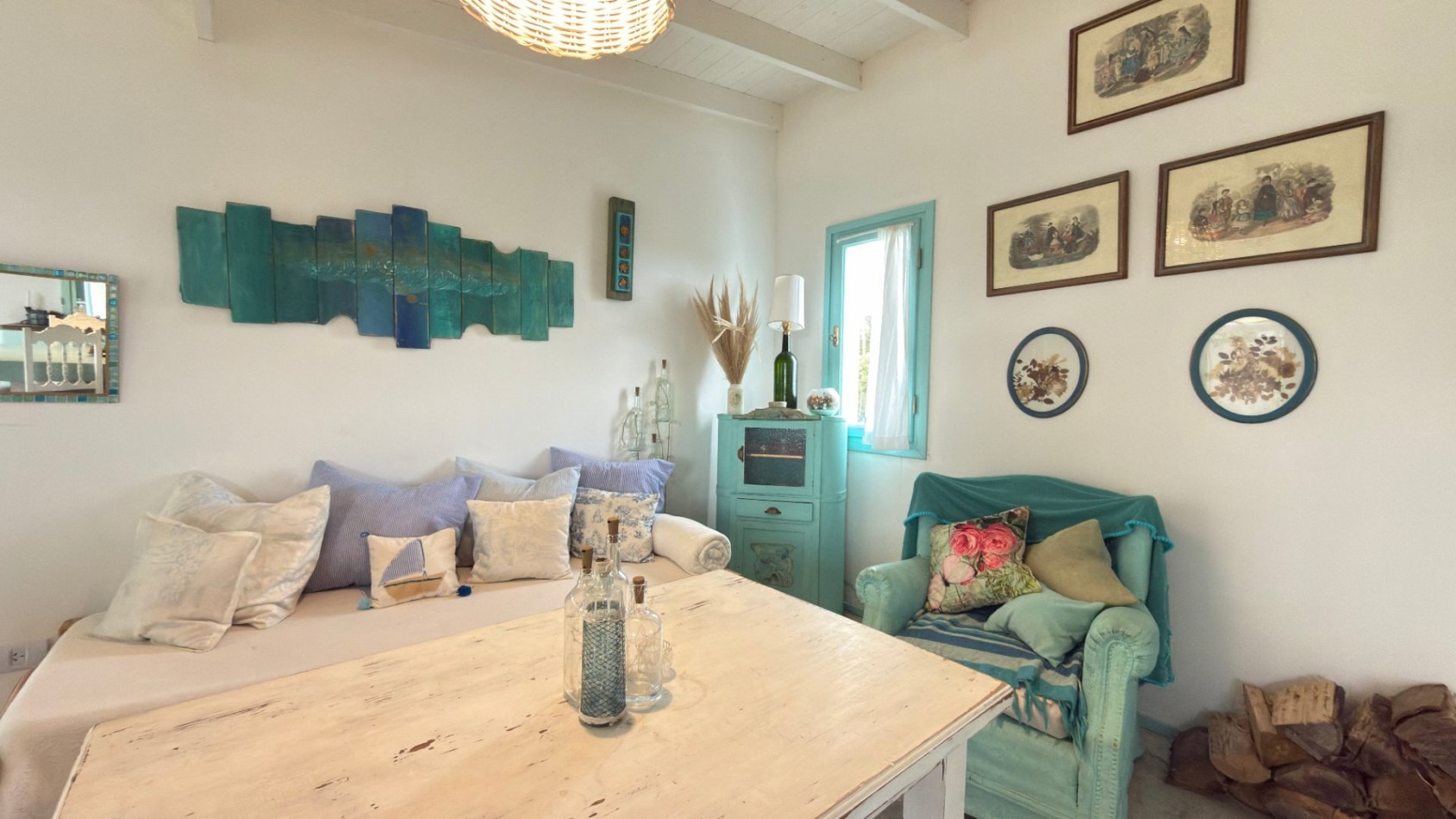 Casa Estilo Campo de 3 ambientes con amplio parque en San Eduardo del Mar