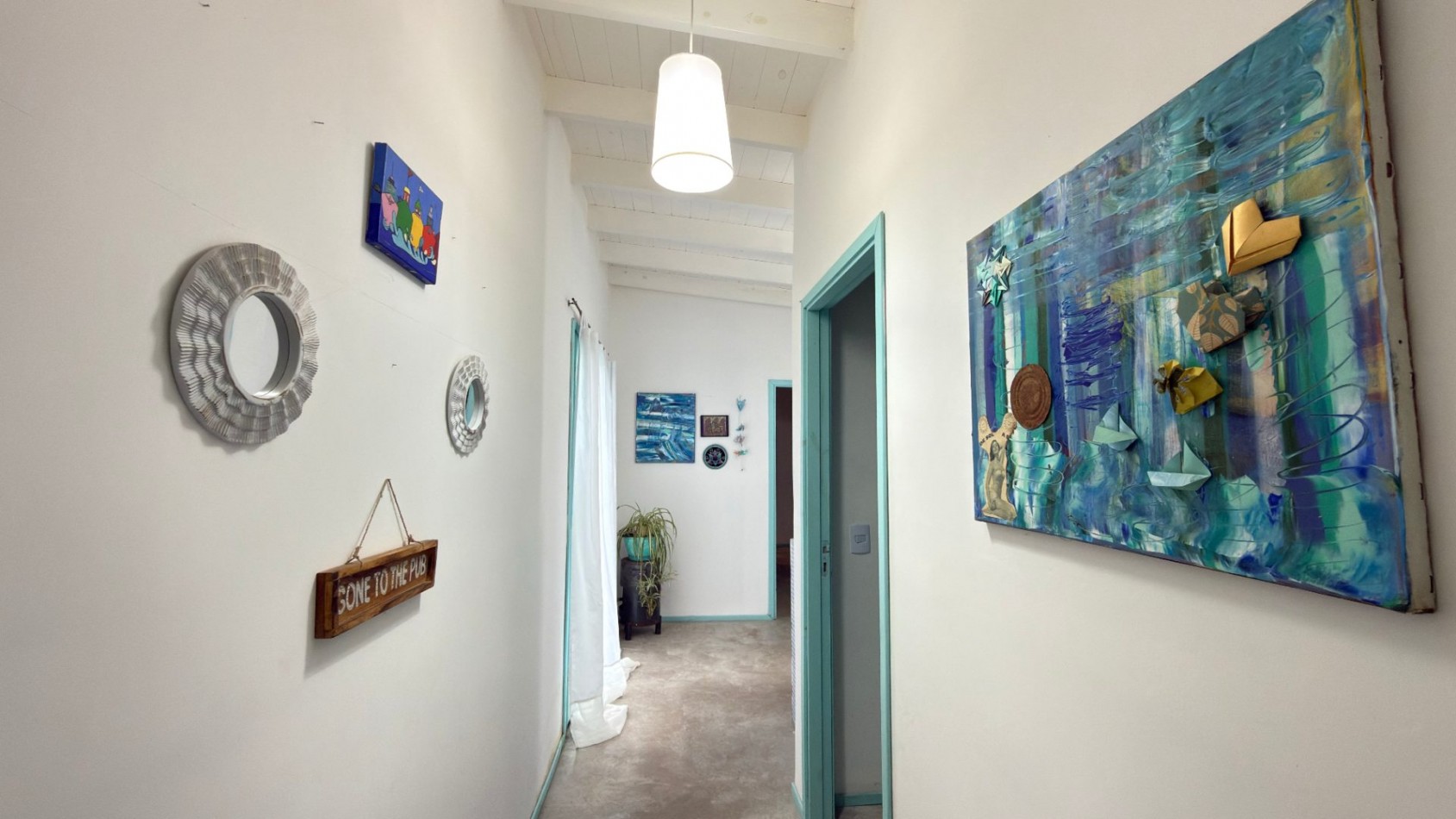 Casa Estilo Campo de 3 ambientes con amplio parque en San Eduardo del Mar