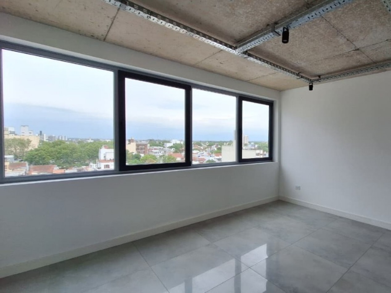 Alquiler 24 meses Oficina moderna, ubicada en el edificio Genus Office Center
