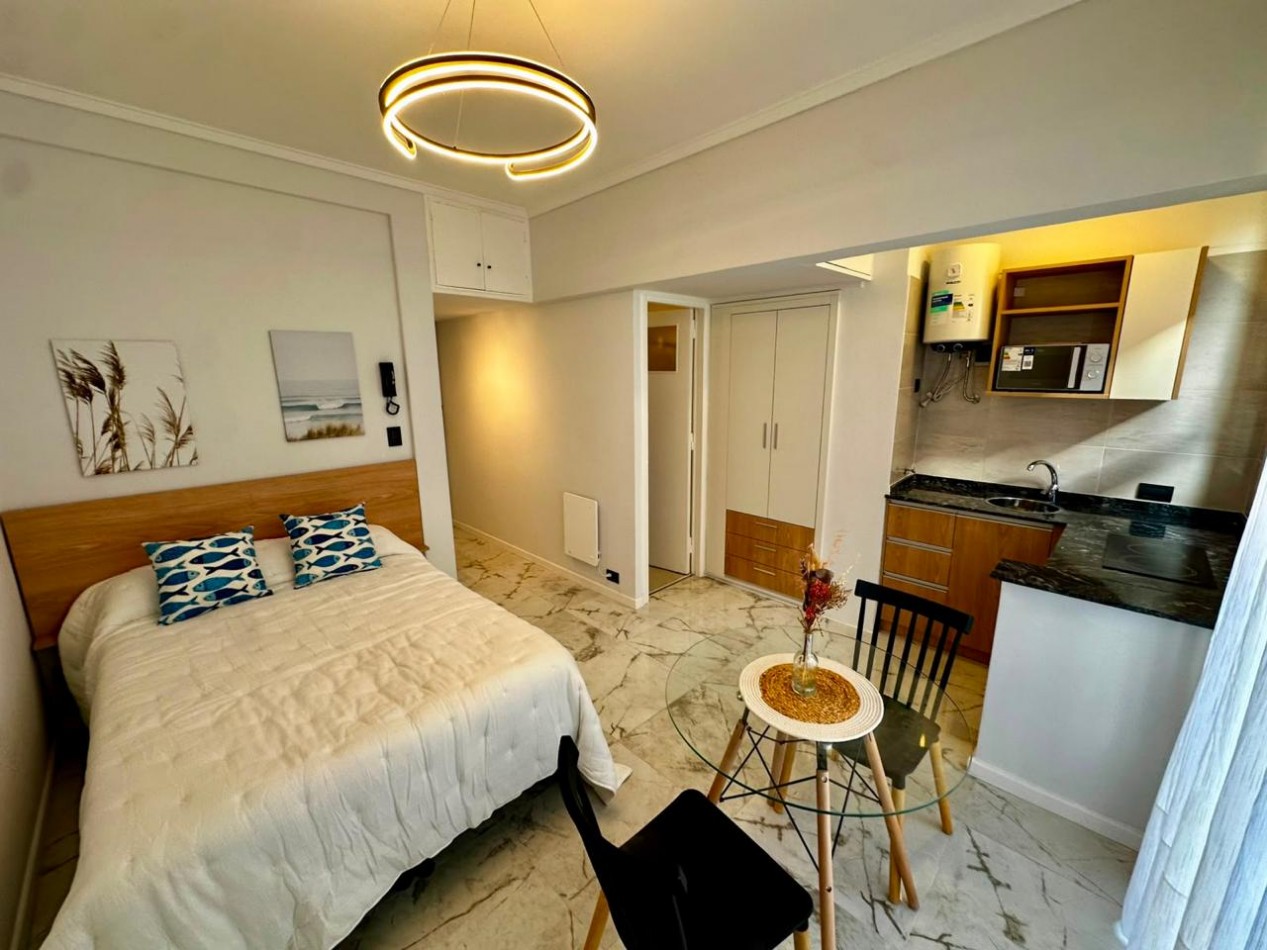 Departamento 1 ambiente lateral con balcon | Zona Plaza Colon