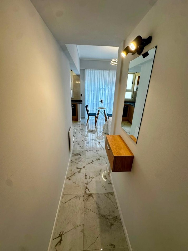 Departamento 1 ambiente lateral con balcon | Zona Plaza Colon
