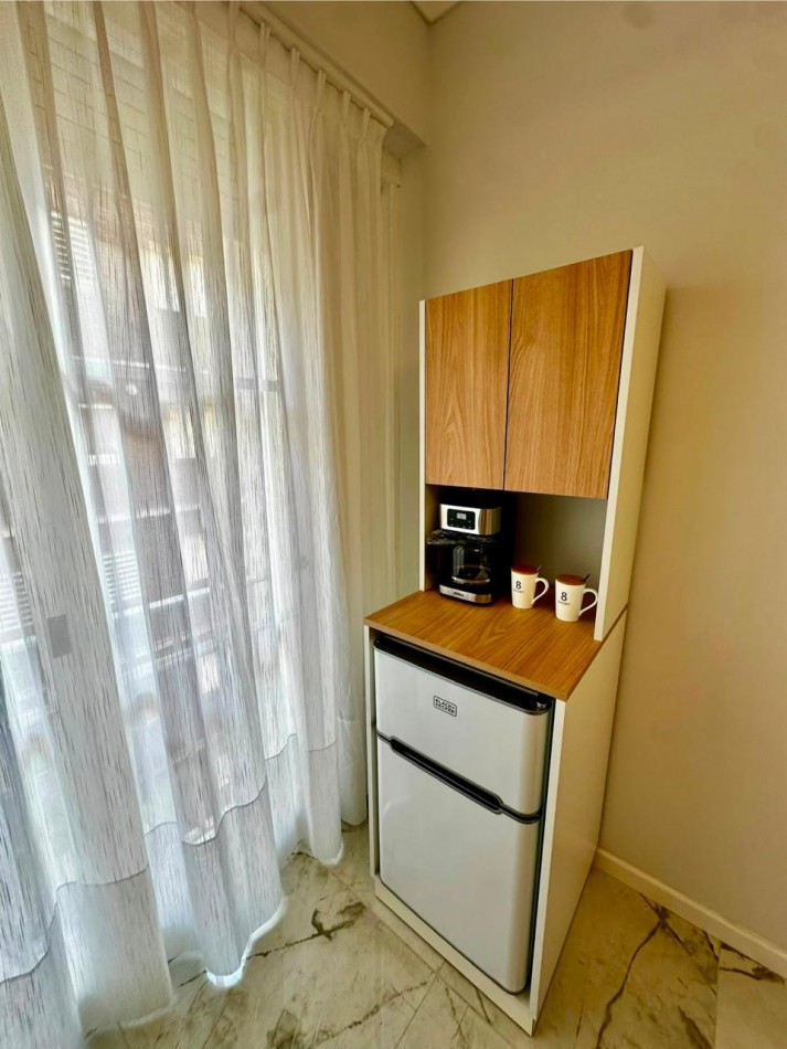 Departamento 1 ambiente lateral con balcon | Zona Plaza Colon