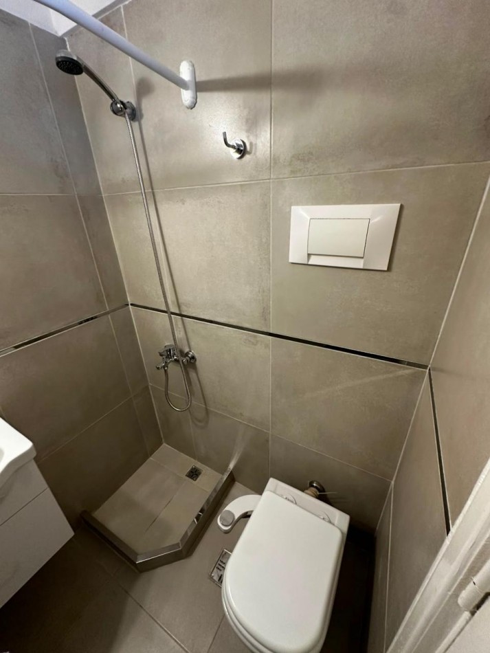 Departamento 1 ambiente lateral con balcon | Zona Plaza Colon
