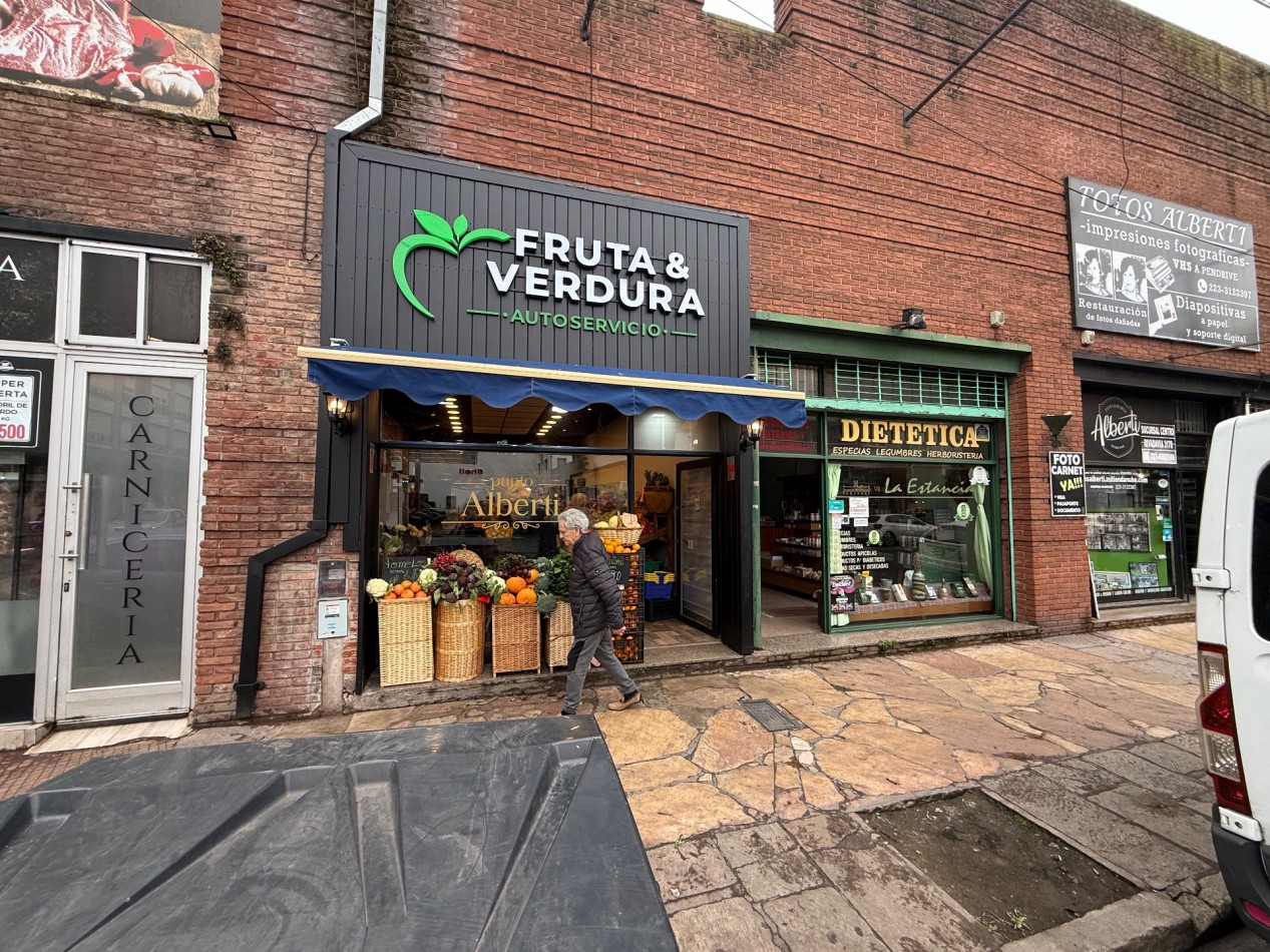 LOCAL COMERCIAL EN ALQUILER - ALBERTI AL 1900