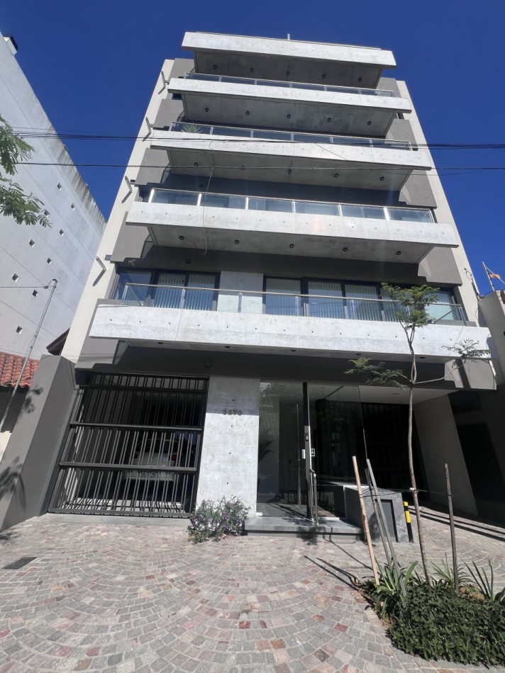 PISO CON TERRAZA PROPIA.  EN VENTA - LAS HERAS 3200