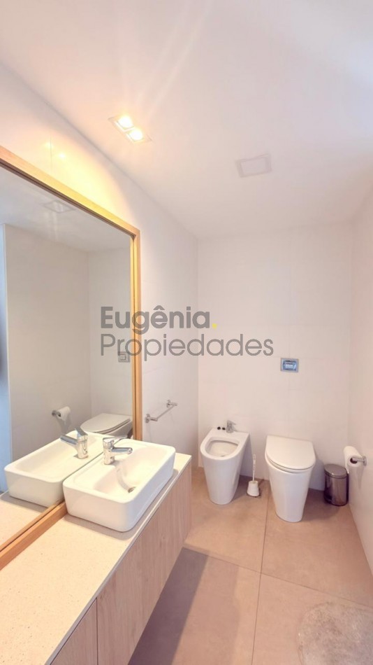 Alquiler temporario| Hermoso Departamento 2 ambientes con balcon y parrilla | Alem