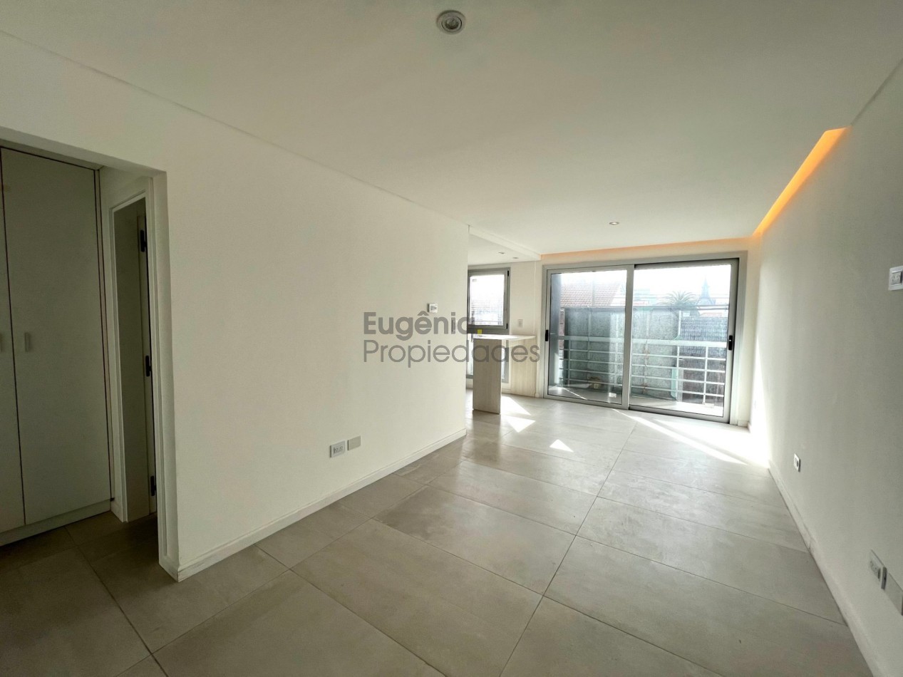 Posibilidad de financiacion. Departamento de 2 ambientes a metros del mar - Zona Norte