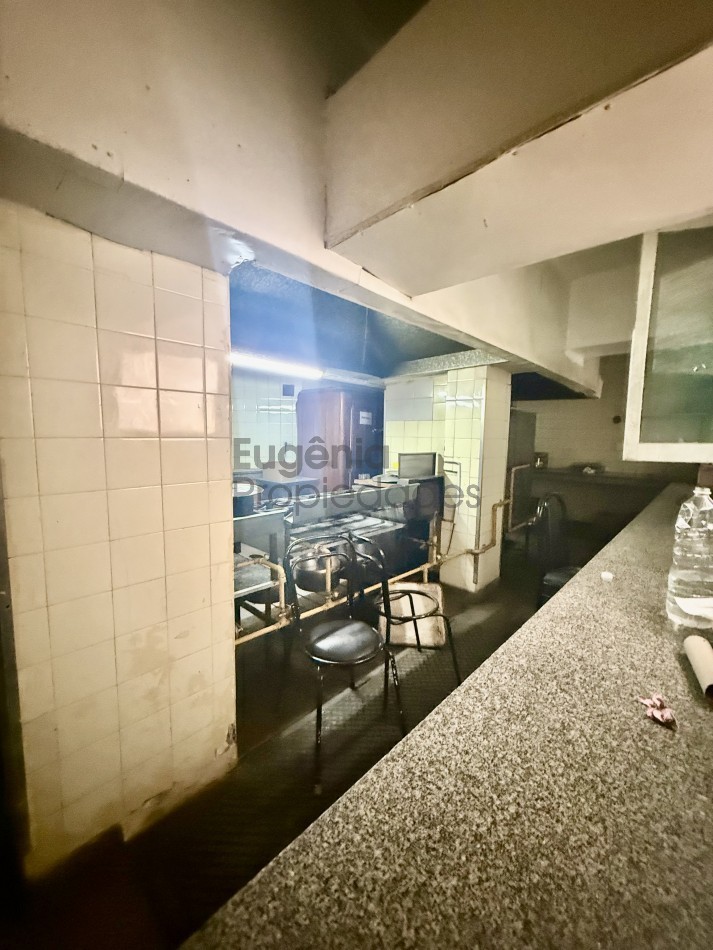 Hotel en Zona Aldrey 56 habitaciones