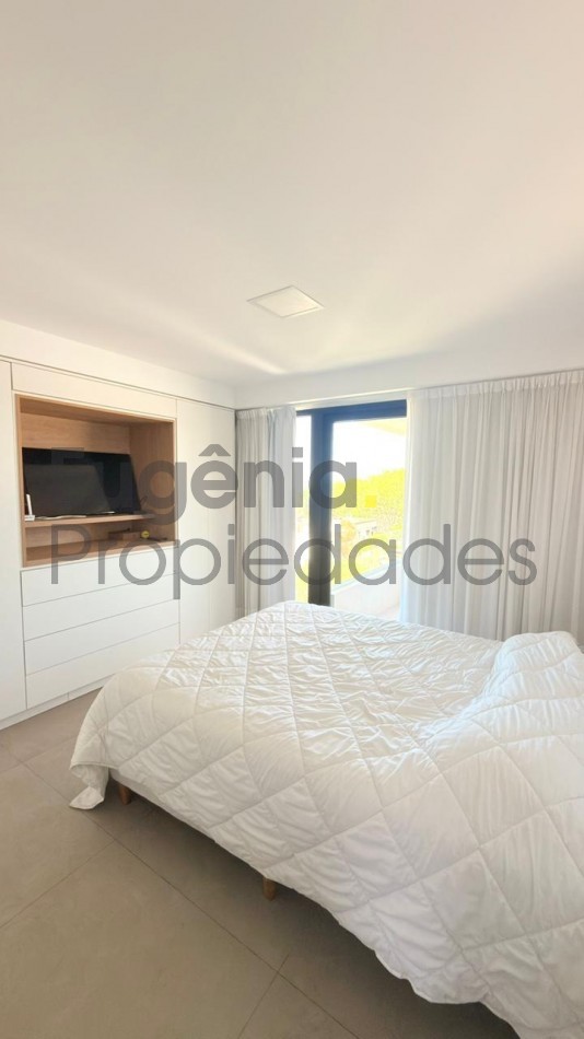 Alquiler temporario| Hermoso Departamento 2 ambientes con balcon y parrilla | Alem