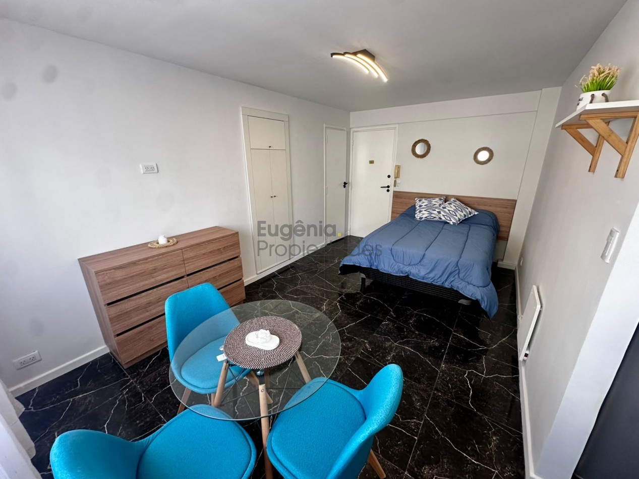Departamento 1 ambiente externo con ventanal | Zona Shopping Aldrey