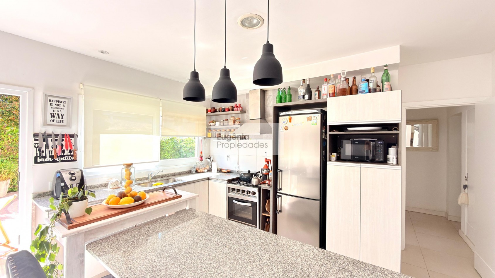 CASA EN PLAYA GRANDE (GRUPOS FAMILIARES UNICAMENTE)