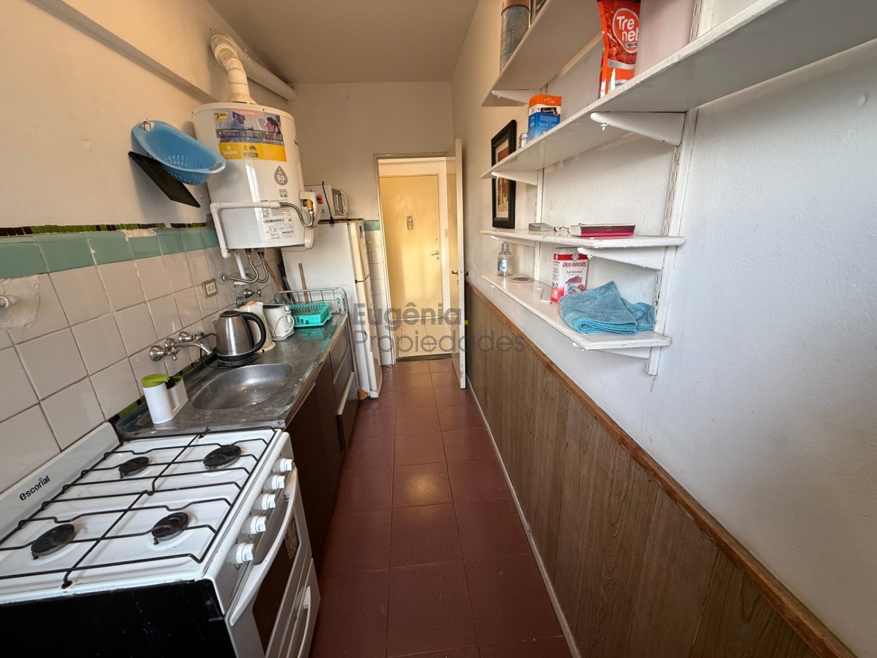 Departamento 2 ambientes al frente con vista panoramica | Arenales 2300 | Plaza Colon