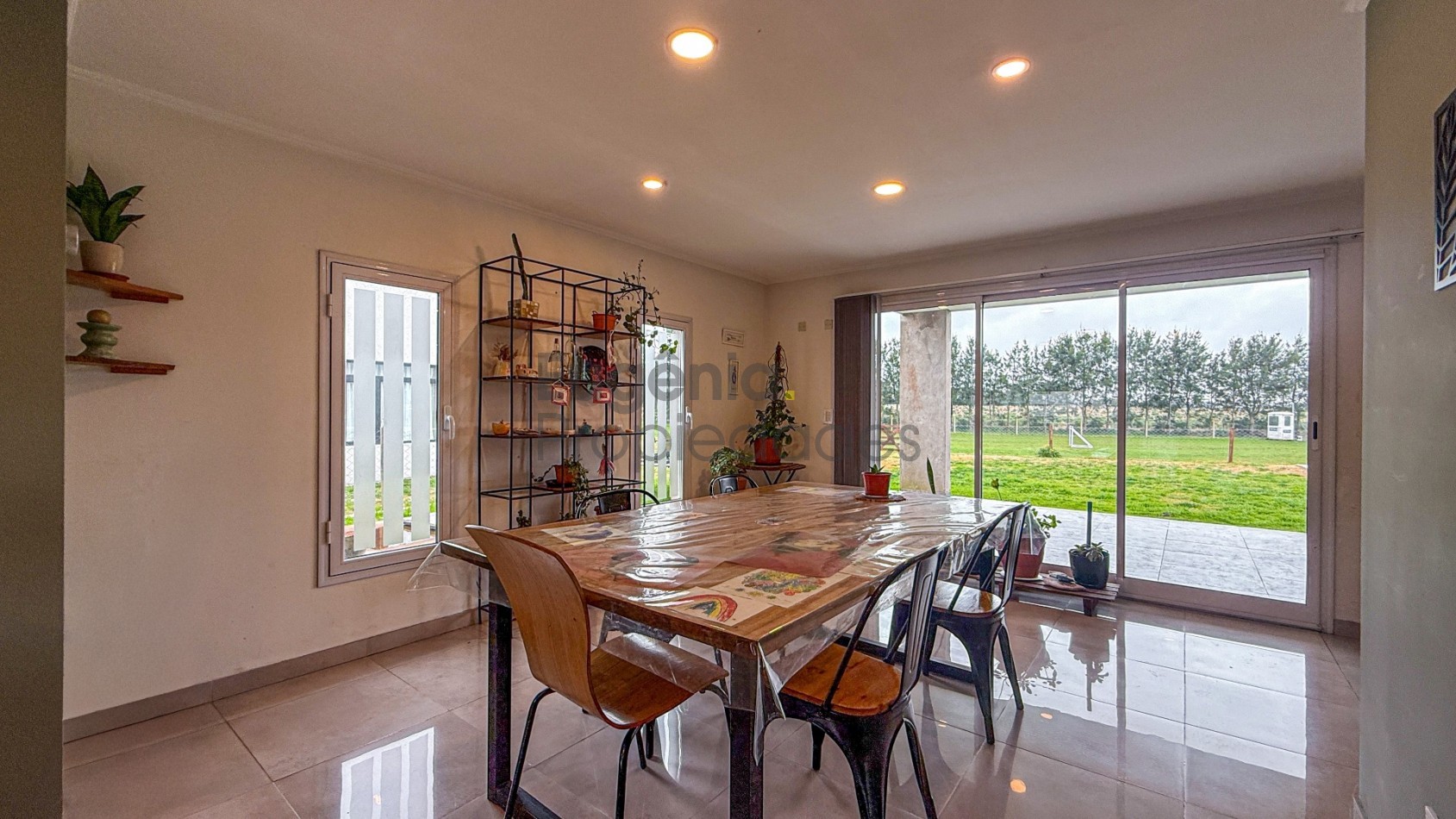 CASA DE 5 AMBIENTES CON PISCINA CLIMATIZADA | TIERRAS DEL MAR