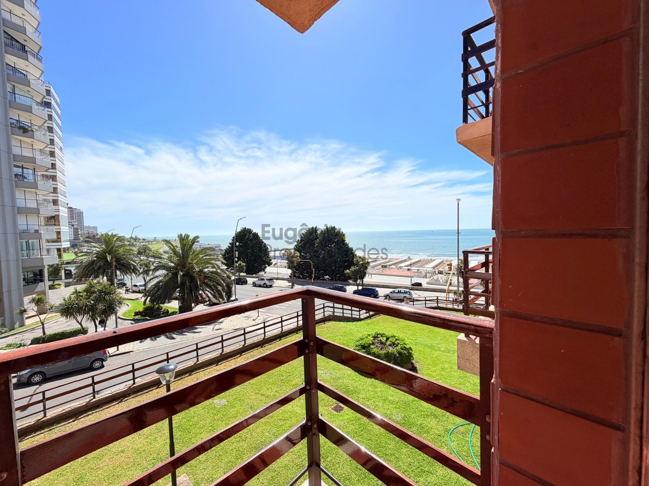 Semipiso 4 ambientes. Frente al Mar en Playa Grande