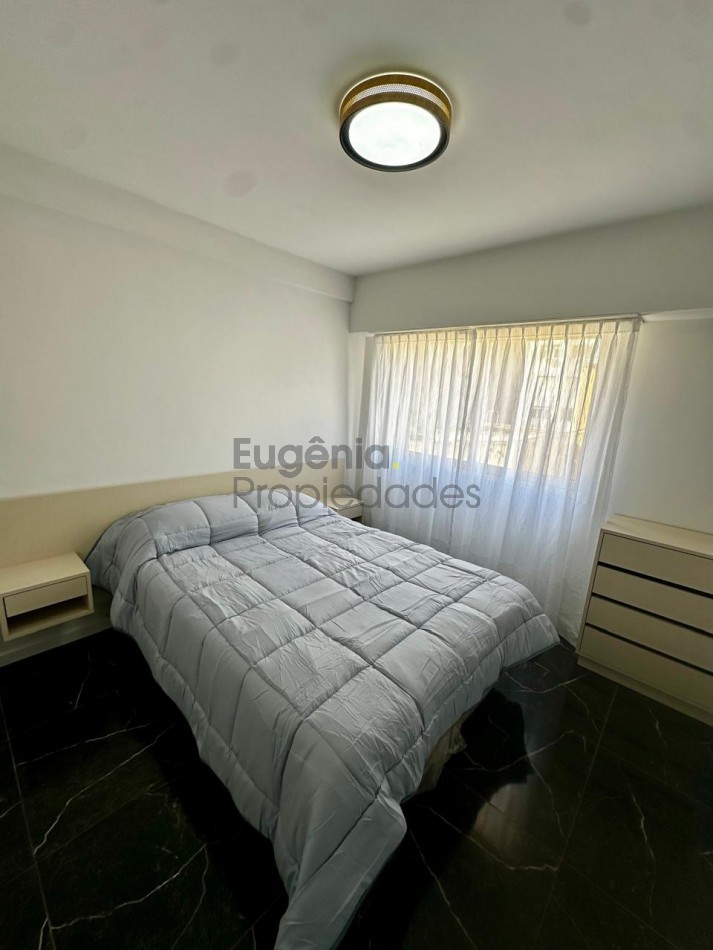 RECICLADO | Departamento 2 ambientes al contrafrente abierto con balcon | Zona Centro