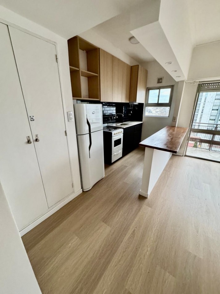 VENTA DEPARTAMENTO MONOAMBIENTE - FALUCHO 1400