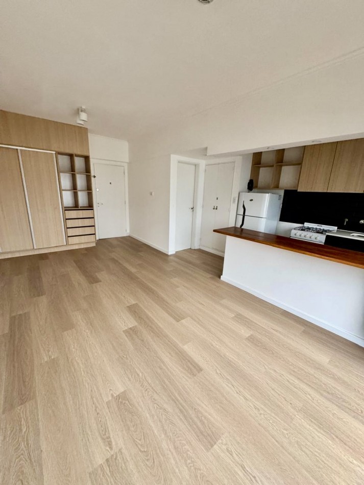 VENTA DEPARTAMENTO MONOAMBIENTE - FALUCHO 1400