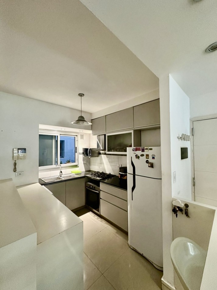 VENTA SEMIPISO 3 AMBIENTES - CATAMARCA 2300 