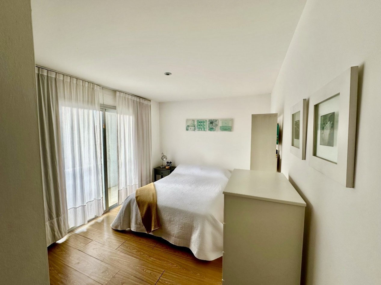 VENTA SEMIPISO 3 AMBIENTES - CATAMARCA 2300 