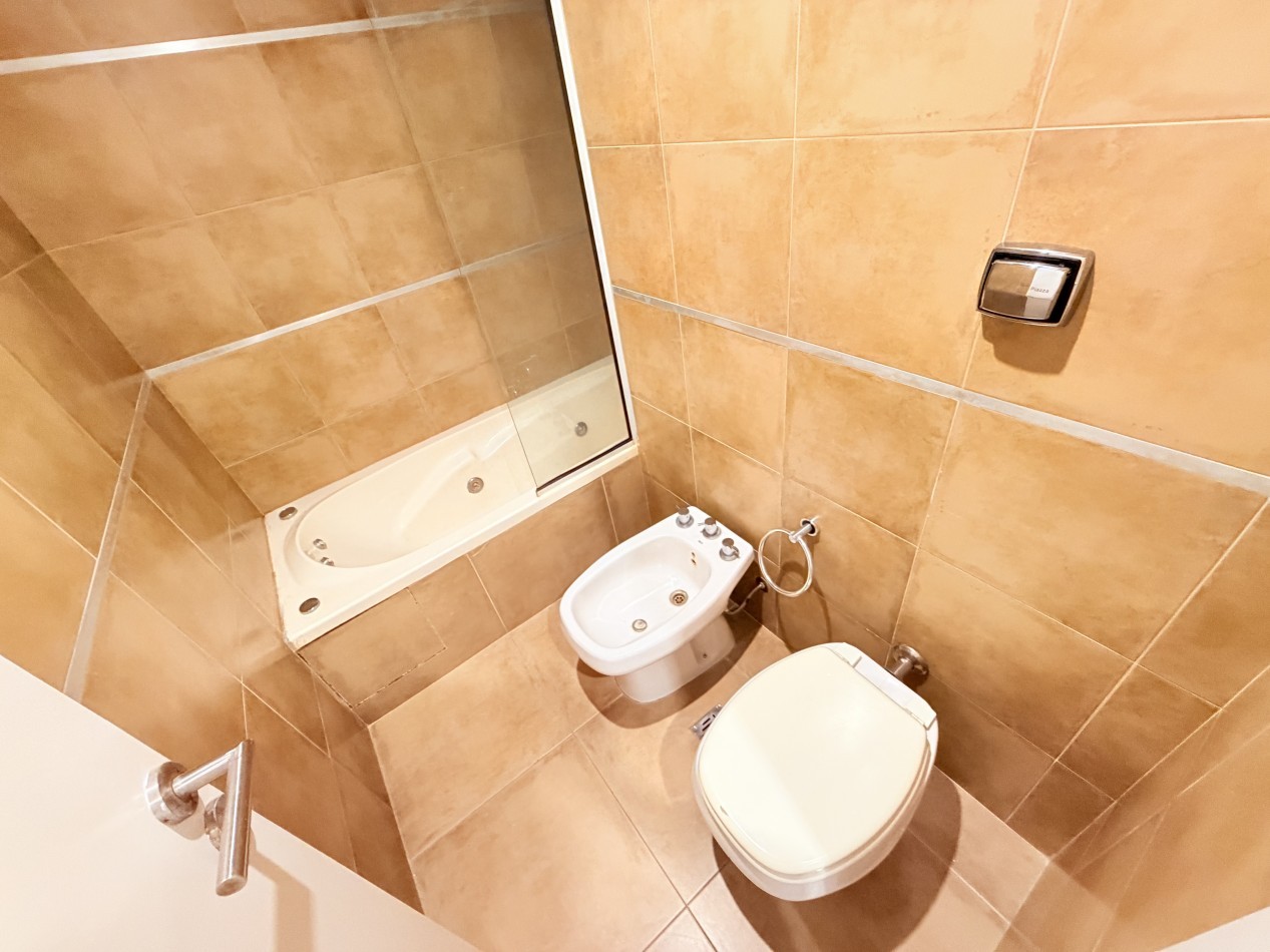 ALQUILER RESIDENCIAL SEMIPISO 3 AMBIENTES - CATAMARCA 2300 