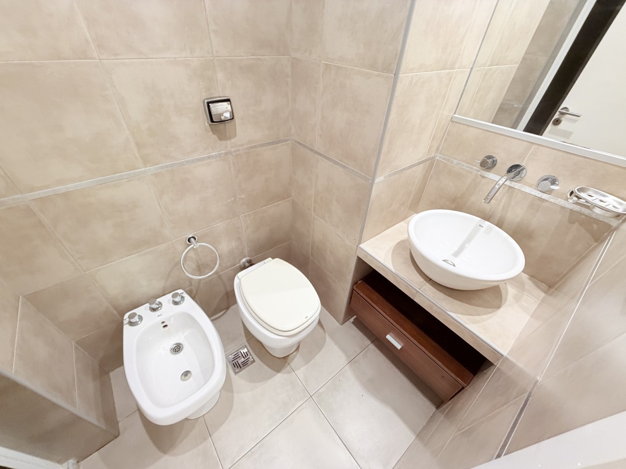 ALQUILER RESIDENCIAL SEMIPISO 3 AMBIENTES - CATAMARCA 2300 