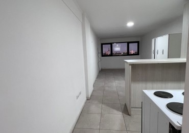 ALQUILER MONOAMBIENTE - SAN MARTIN 4000