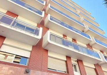 APTO CREDITO DEPARTAMENTO SUPER LUMINOSO 2 AMBIENTES Y MEDIO