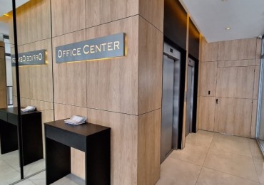 Alquiler 24 meses Oficina moderna, ubicada en el edificio Genus Office Center