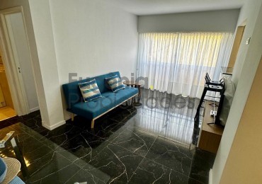 RECICLADO | Departamento 2 ambientes al contrafrente abierto con balcon | Zona Centro